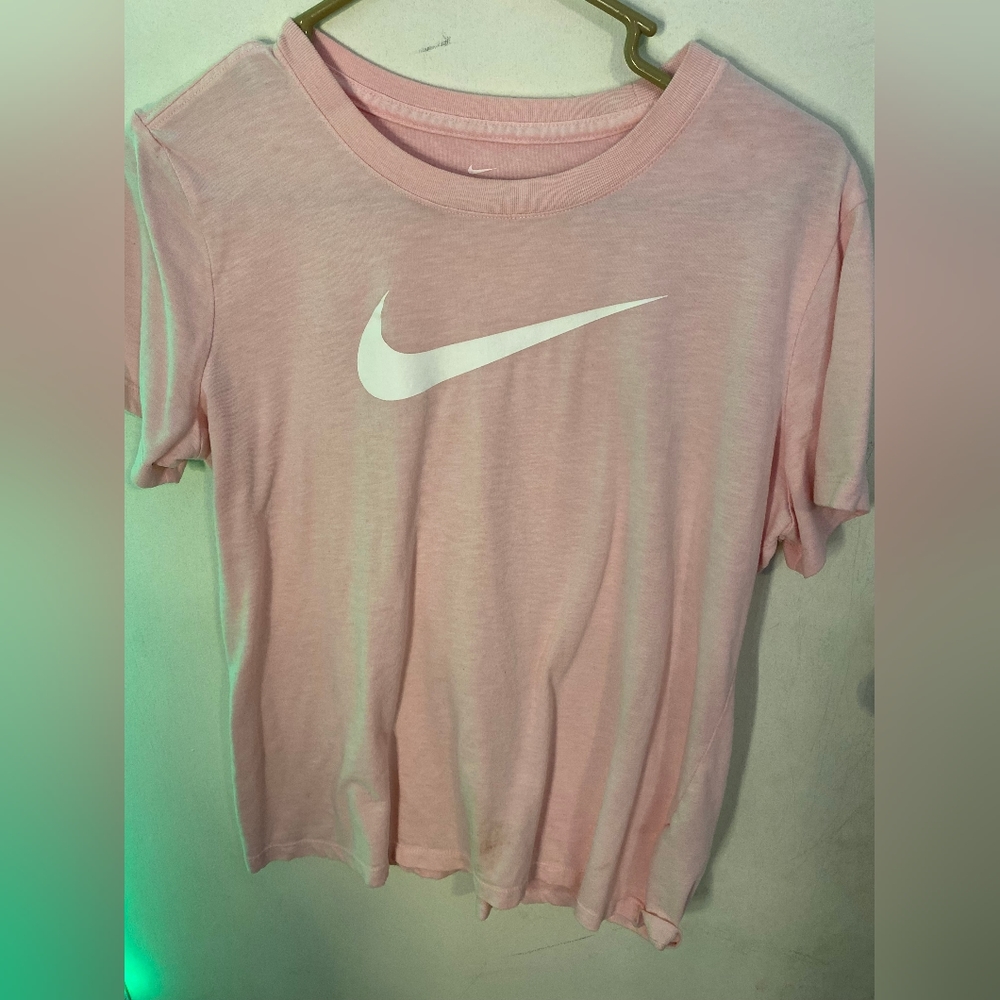 pink the Nike tee